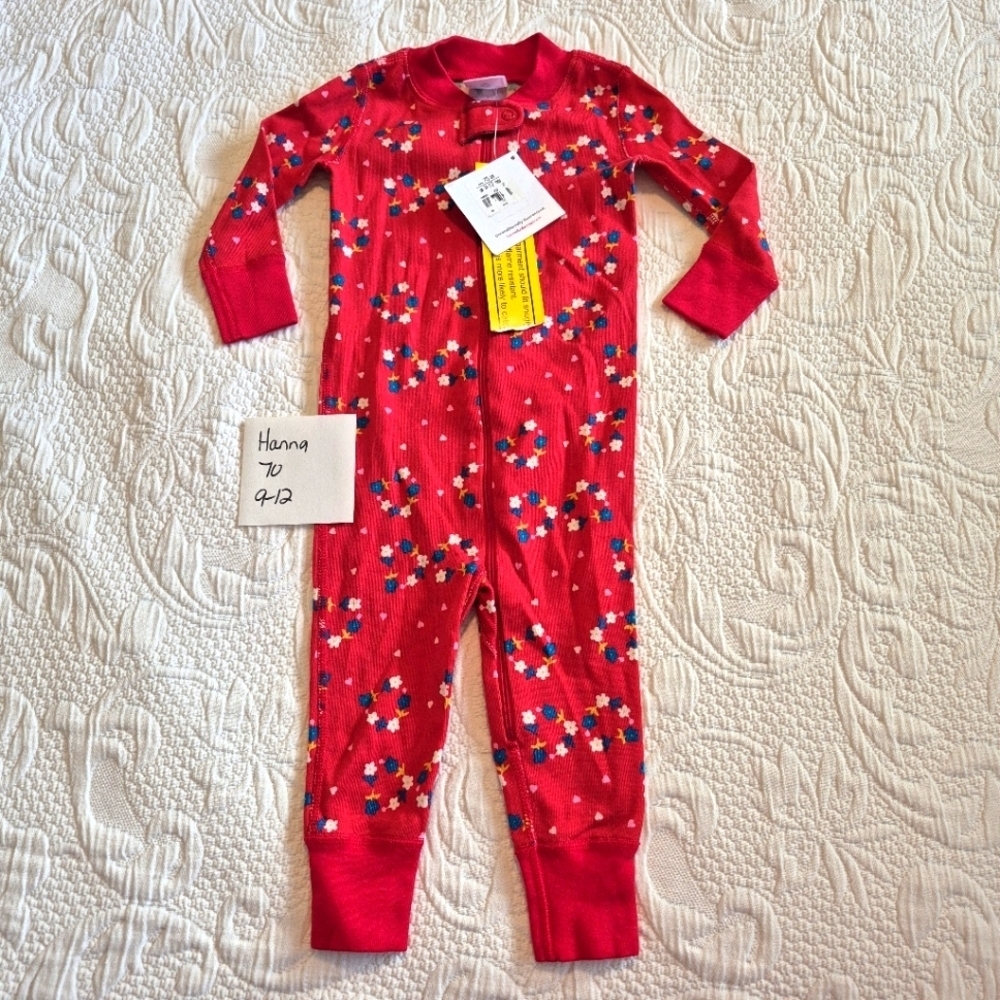 Hanna Andersson girls size 9-12 months or 70, 1 piece red with flower pajama NWT